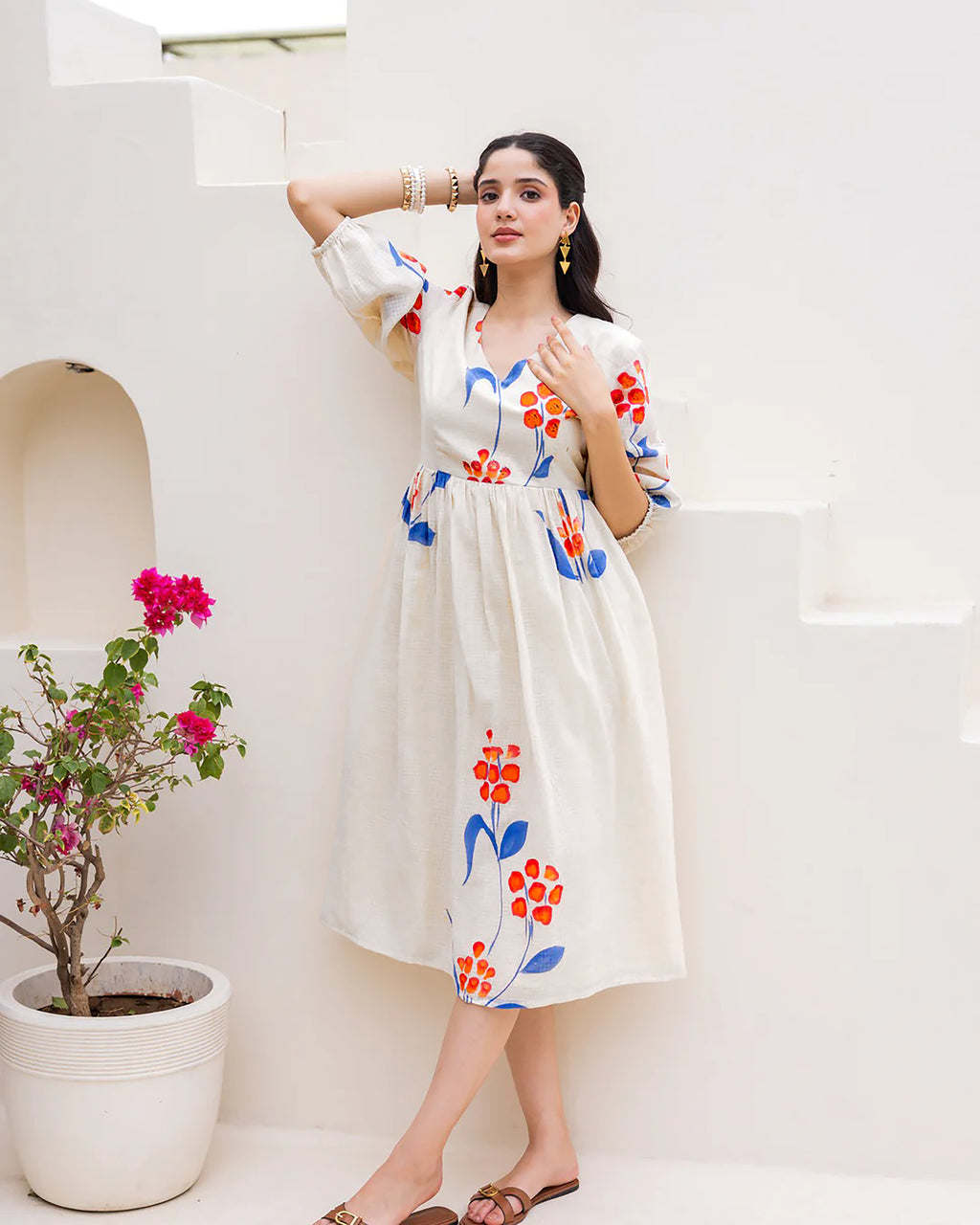 White Floral Print Bishop Sleeve Long Kurti