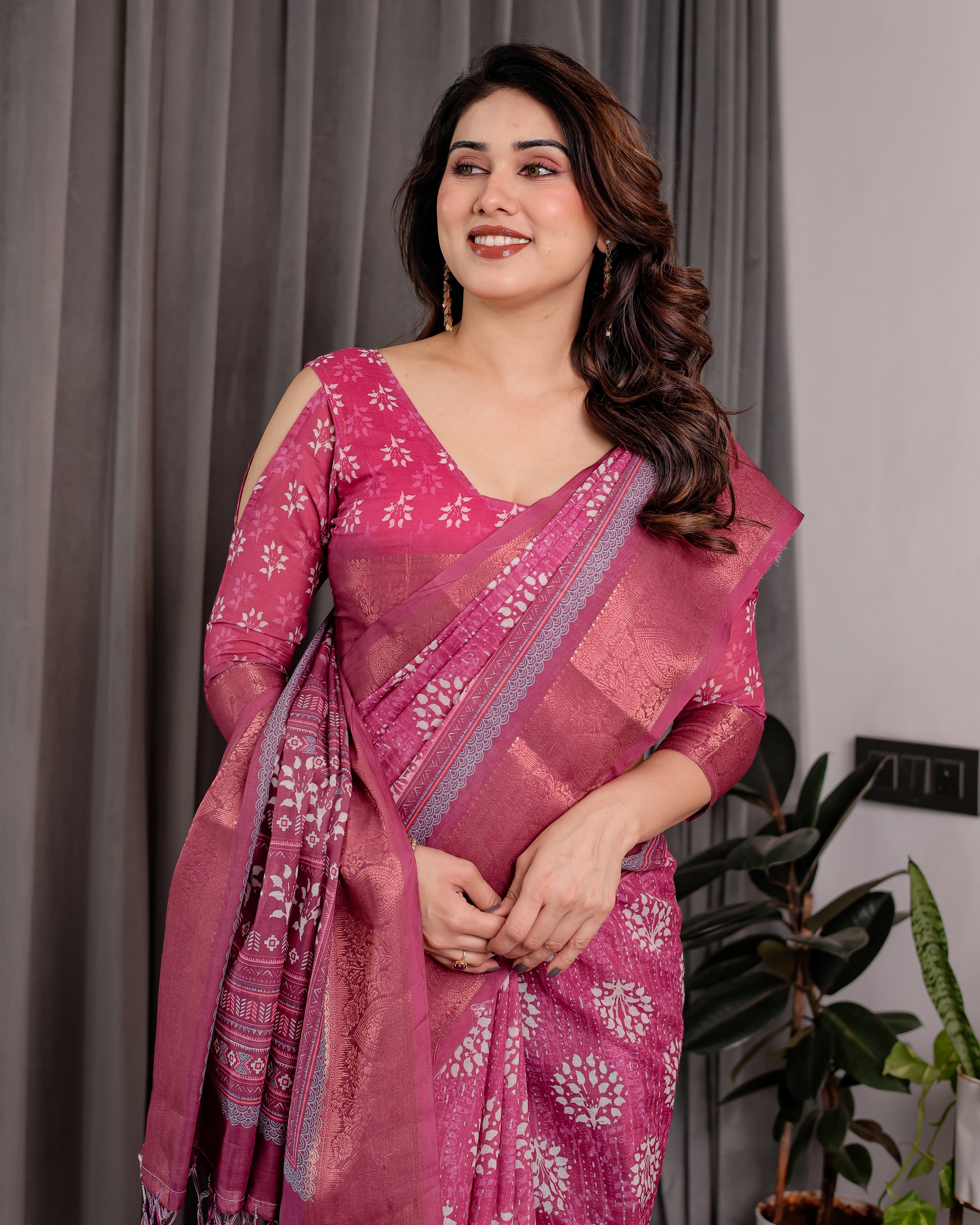 Rani Pink Pure Handloom Linen Saree with White Floral Print & Dual Zari Border | Elegant Tassel Finish | 5.5m Saree + 0.8m Blouse