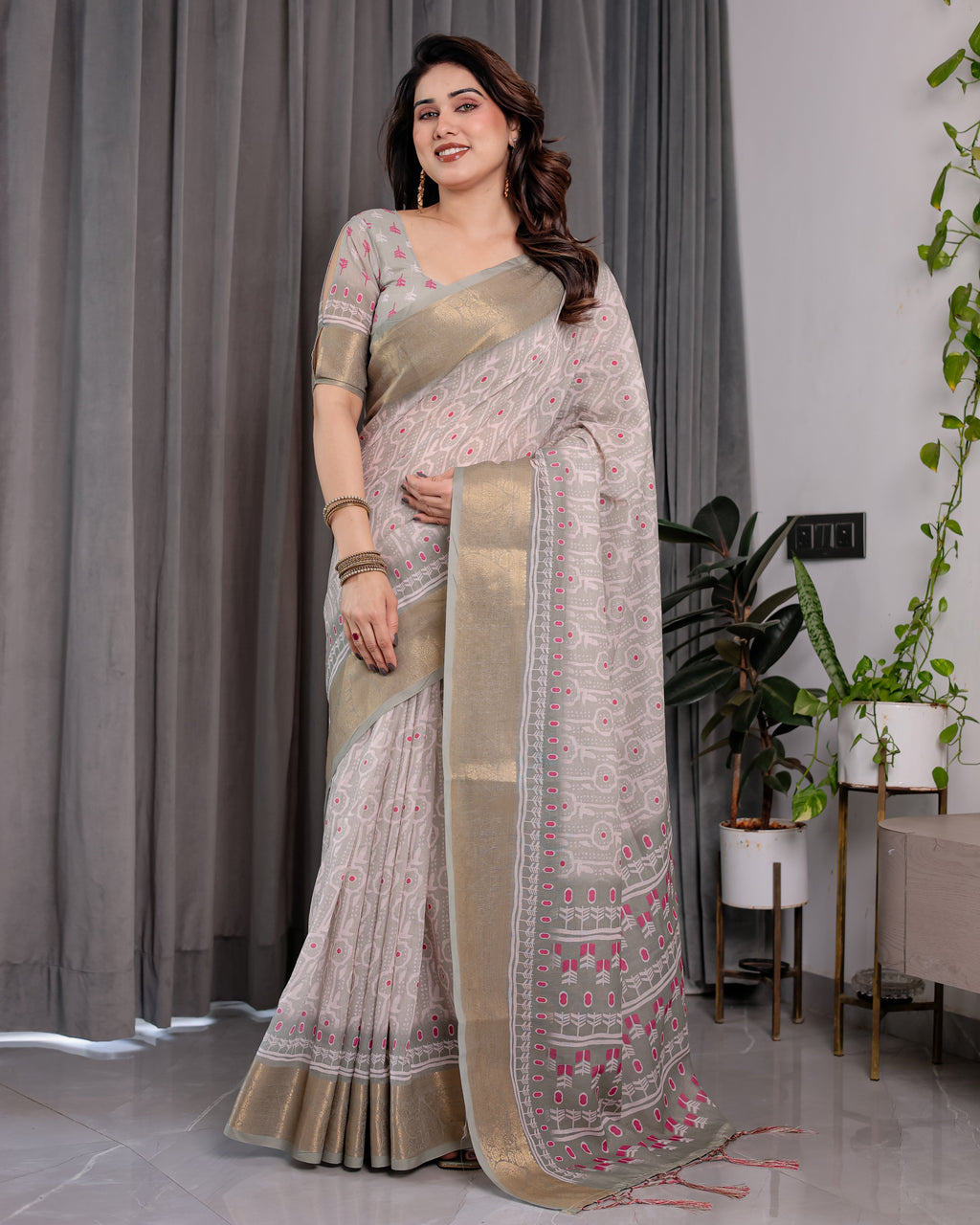 Crimson Pink & Teal Floral Handloom Linen Saree with Zari Border & Tassel Finish | 5.5m Saree + 0.8m Blouse