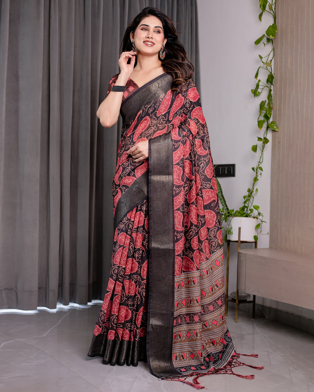 Black & Rust Red Handloom Linen Saree with Heart Floral Print & Striped Ethnic Pallu | Antique Zari Border & Tassel Detailing | Attached Blouse | 5.5m Saree + 0.8m Blouse