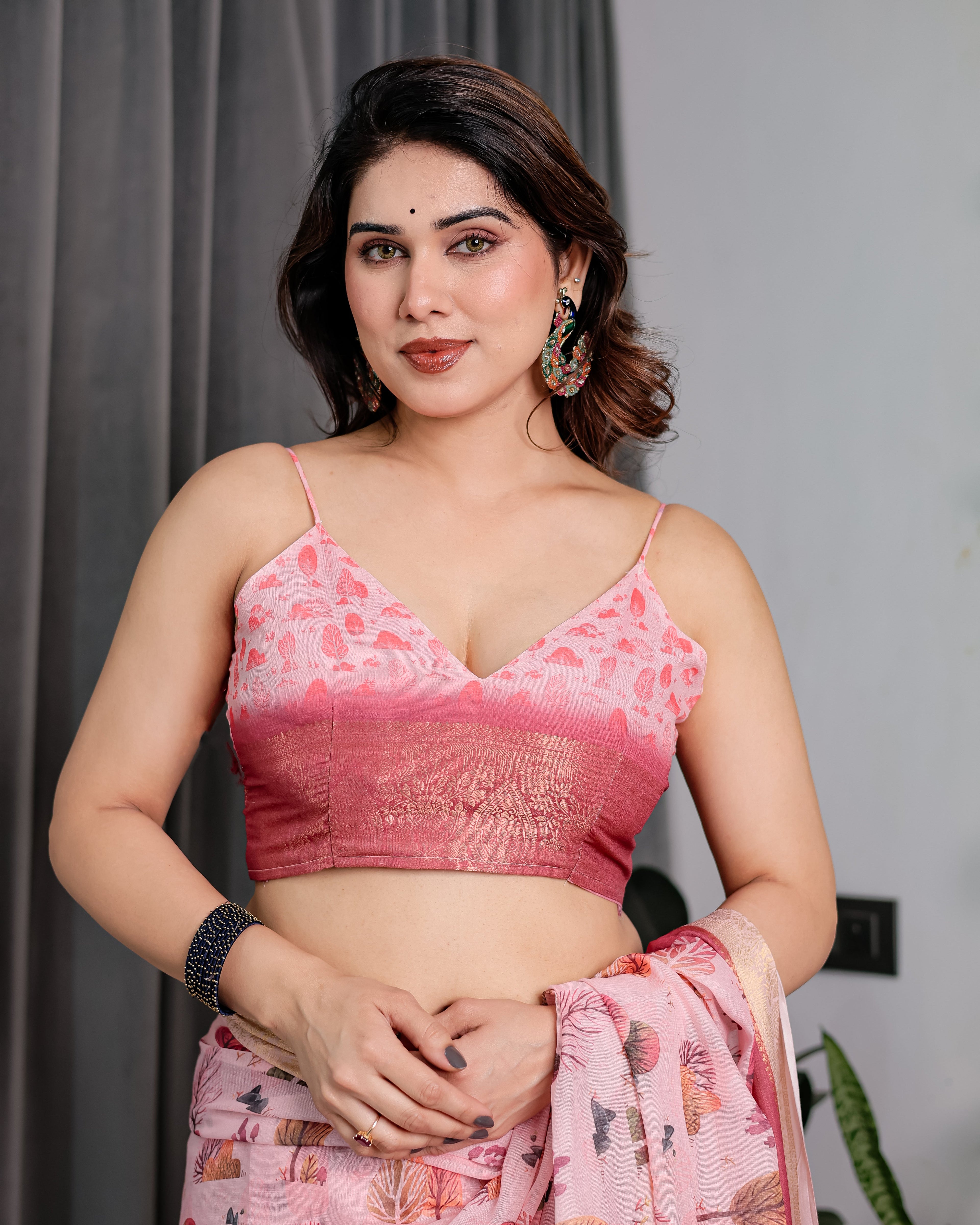 Blush Pink Handloom Linen Saree with Lotus Motif Printed Pallu & Zari Border | 5.5m Saree + 0.8m Blouse | Elegant Tassel Finish