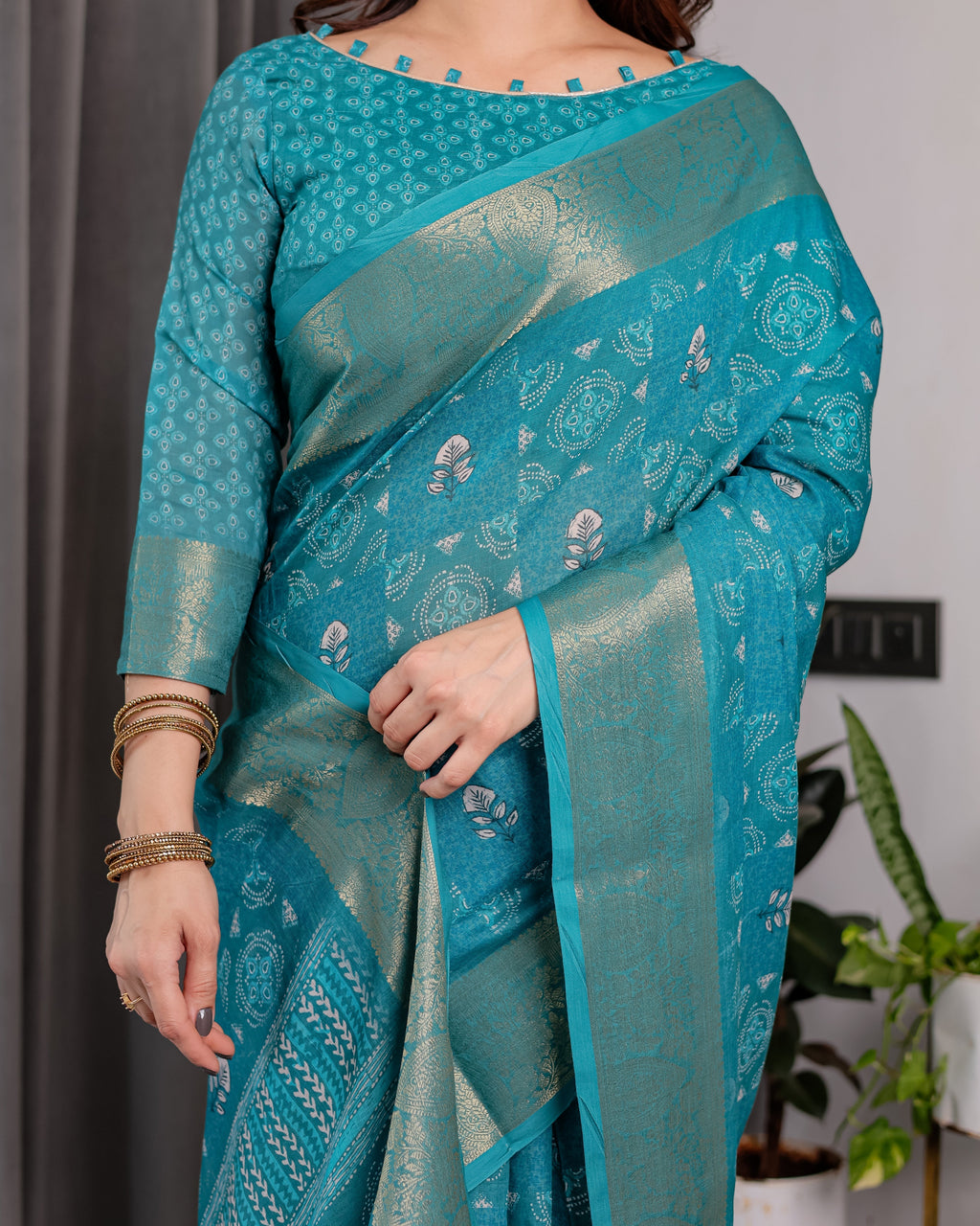 Teal Blue Handloom Linen Printed Saree with Rose Motifs & Zari Border | Pallu with Buttis & Tassels | 5.5m Saree + 0.8m Blouse