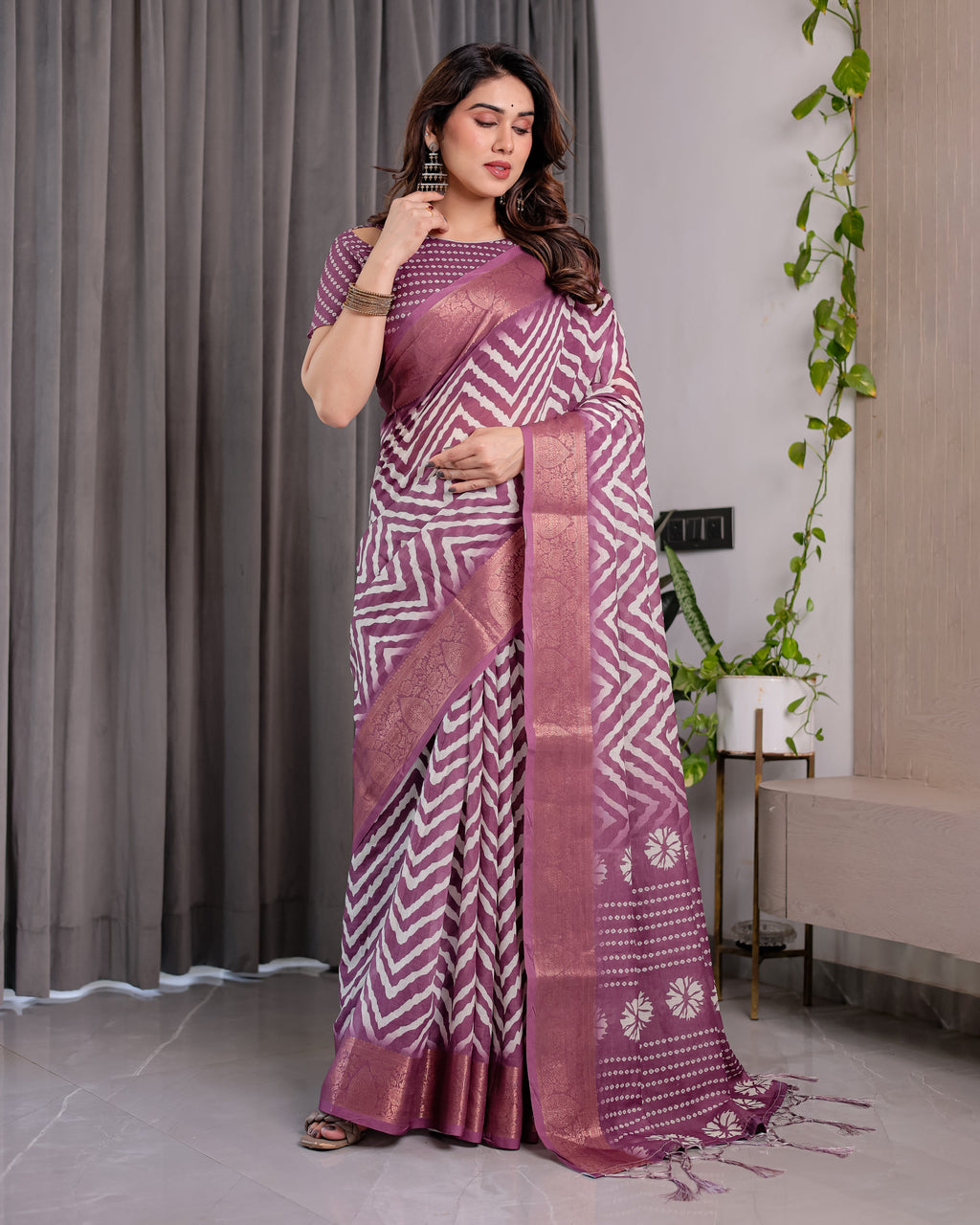 Plum Purple Handloom Linen Saree with Zigzag & Floral Motifs | Zari Border & Tassels | 5.5m Saree + 0.8m Blouse Piece